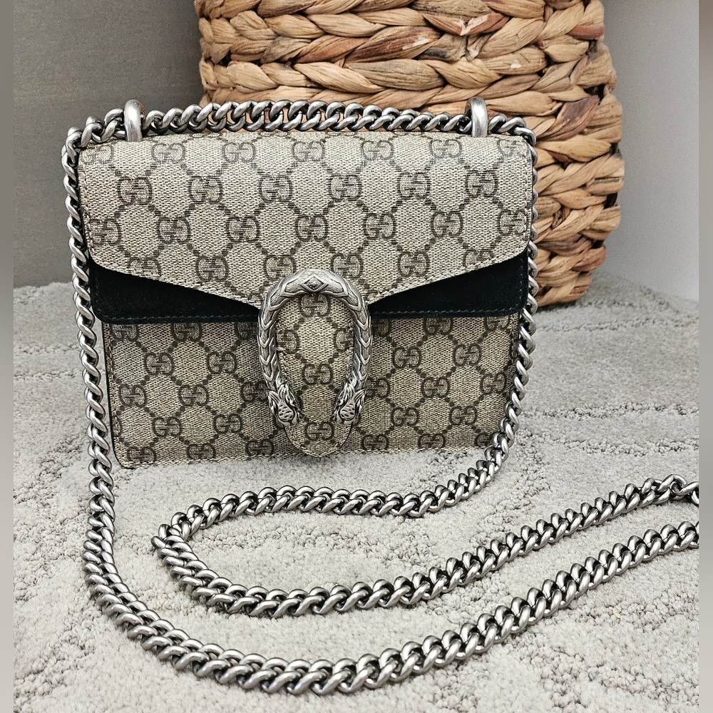*Like New* Gucci Mini Dionysus Bag